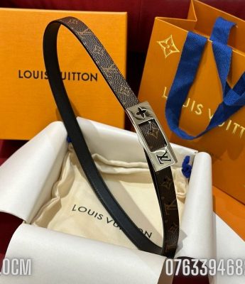 That lung nu Louis Vuitton day hoa nau khoa trang tu dong TLLV26 9