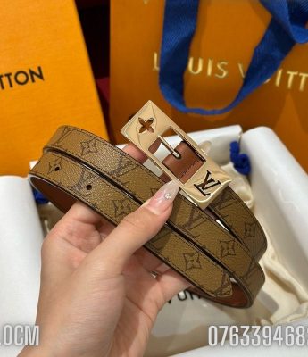 That lung nu Louis Vuitton day hoa nau khoa vang tu dong TLLV27 5