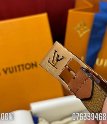 That lung nu Louis Vuitton day hoa nau khoa vang tu dong TLLV27 7