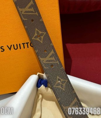 That lung nu Louis Vuitton day hoa nau xanh khoa logo vang san TLLV21 2