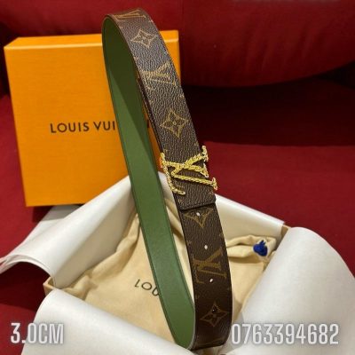 That lung nu Louis Vuitton day hoa nau xanh khoa logo vang san TLLV21 5