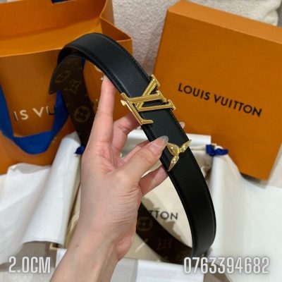 That lung nu Louis Vuitton khoa logo cai mau den TLLV17 3