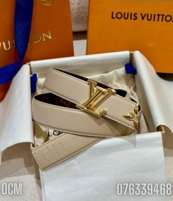 That lung nu Louis Vuitton khoa logo cai mau trang TLLV16 6