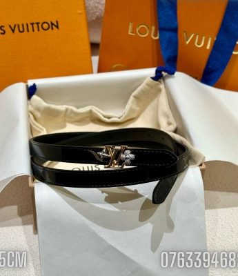 That lung nu Louis Vuitton khoa logo hoa day den bong TLLV18 2