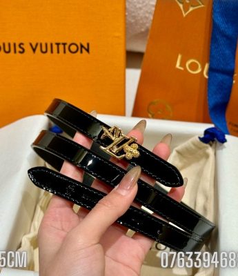 That lung nu Louis Vuitton khoa logo hoa day den bong TLLV18 7