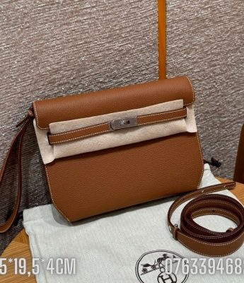 Tui Hermes Kelly Depeches mau nau TNHM58 5