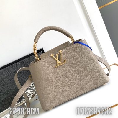 Tui Xach Louis Vuitton Capucines mau xam8