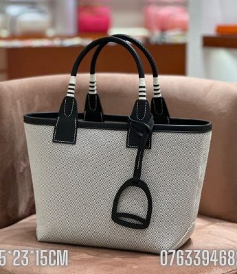 Tui nu Hermes Steeple 25 mau den TNHM62 6