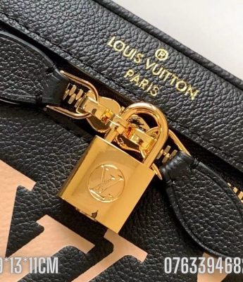 Tui nu Louis Vuitton Vanity Giant hoa den 2