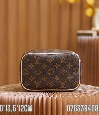 Tui xach Louis Vuitton Nice Monogram TNLV852