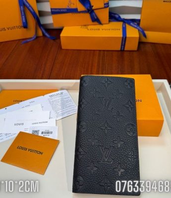 Vi Louis Vuitton Brazza Wallet Monogram mau den VNLV08 9