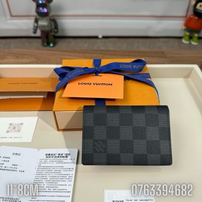 Vi Louis Vuitton Card Holder caro mau den TNLV09 8