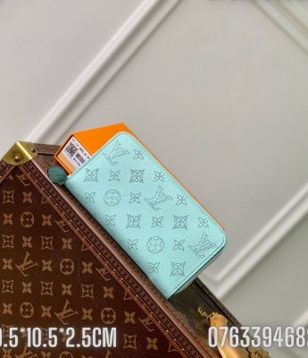 Vi nu Louis Vuitton Monogram mau xanh dang dai khoa TNLV12 9