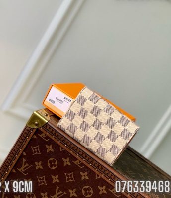 Vi nu Louis Vuitton dang nho caro trang TNLV18 2