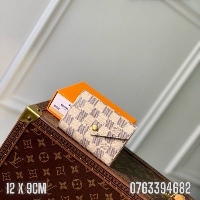 Vi nu Louis Vuitton dang nho caro trang TNLV18 9